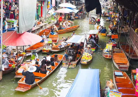 Damnoen Saduak Floating Market Half Day Guided Tour